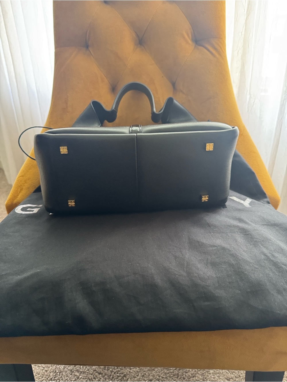 Givenchy Black Grained Leather Medium G Hobo with Padlock - Picture 4 of 13
